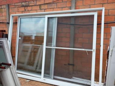 VENTANAS Y BALCONERAS DE ALUMINIO Y PVC OCASION